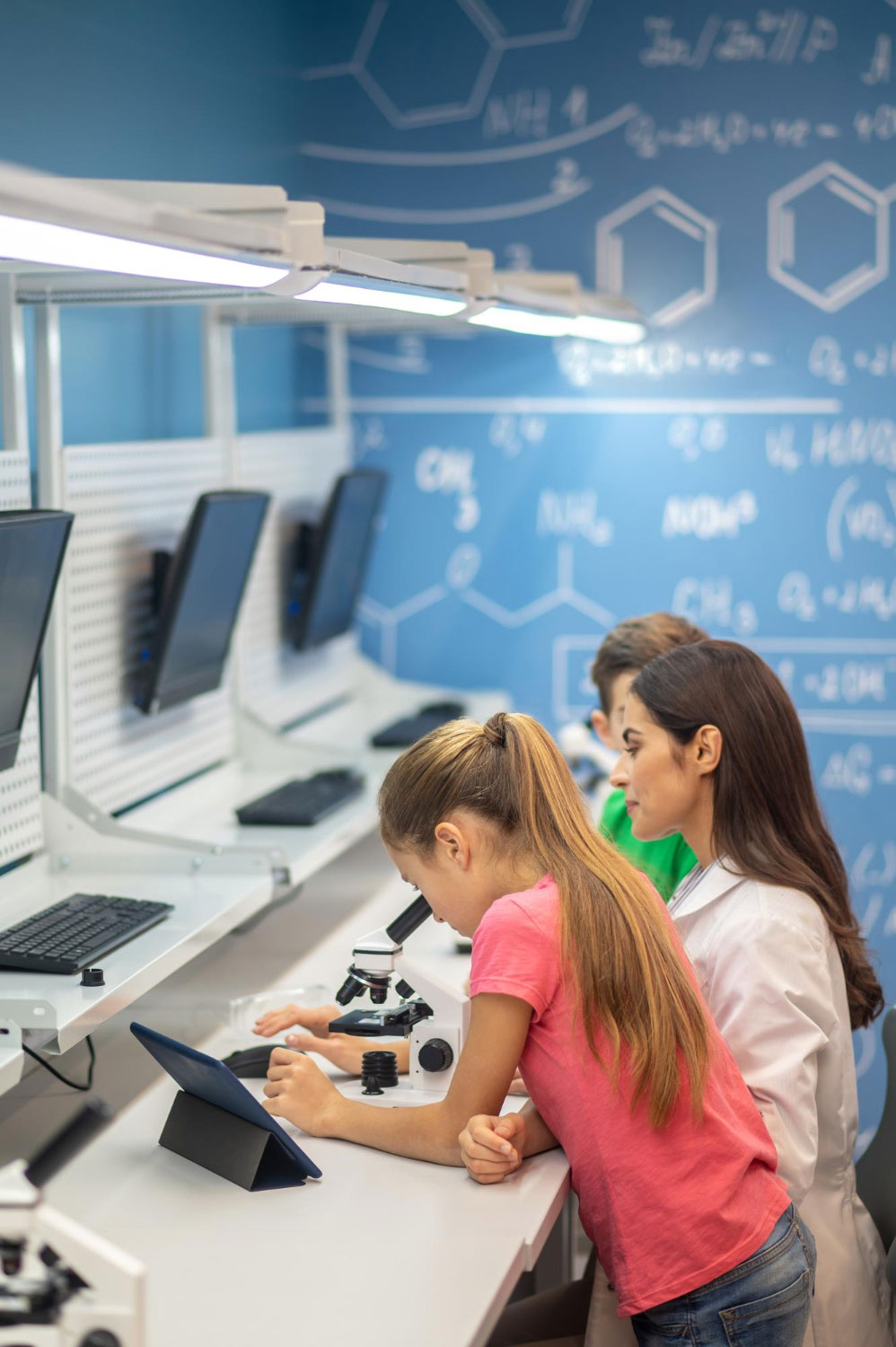 AI Lab Setup and Robotics Workshop for Schools and Colleges in Kerala, Tamil Nadu, India & Middle East